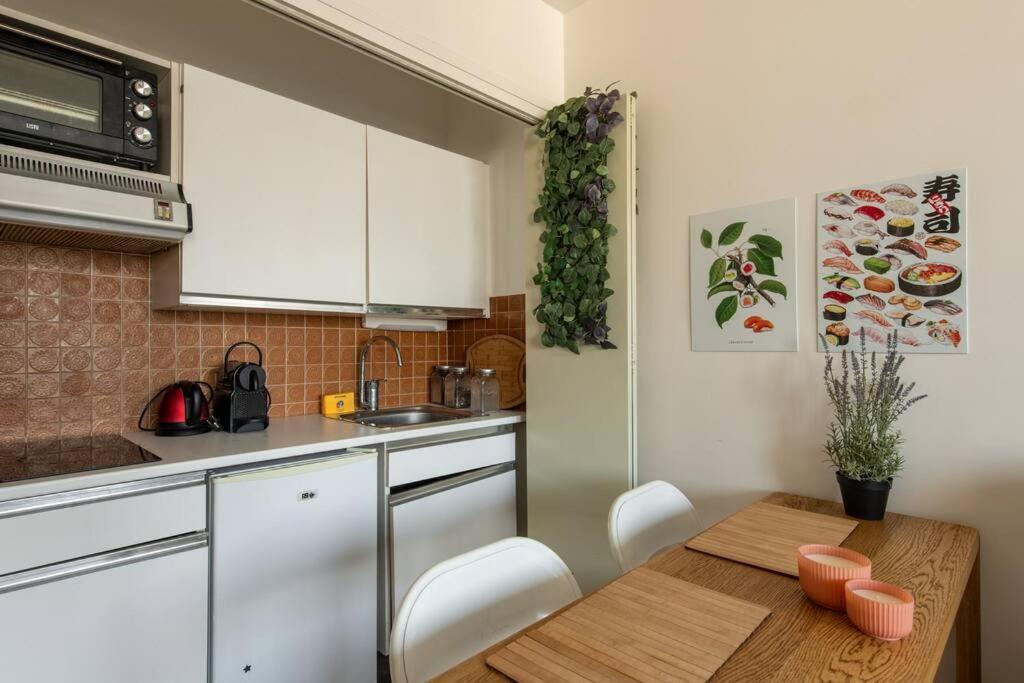 Montparnasse - Cozy Apartment In Montparnasse District Paris Exteriör bild